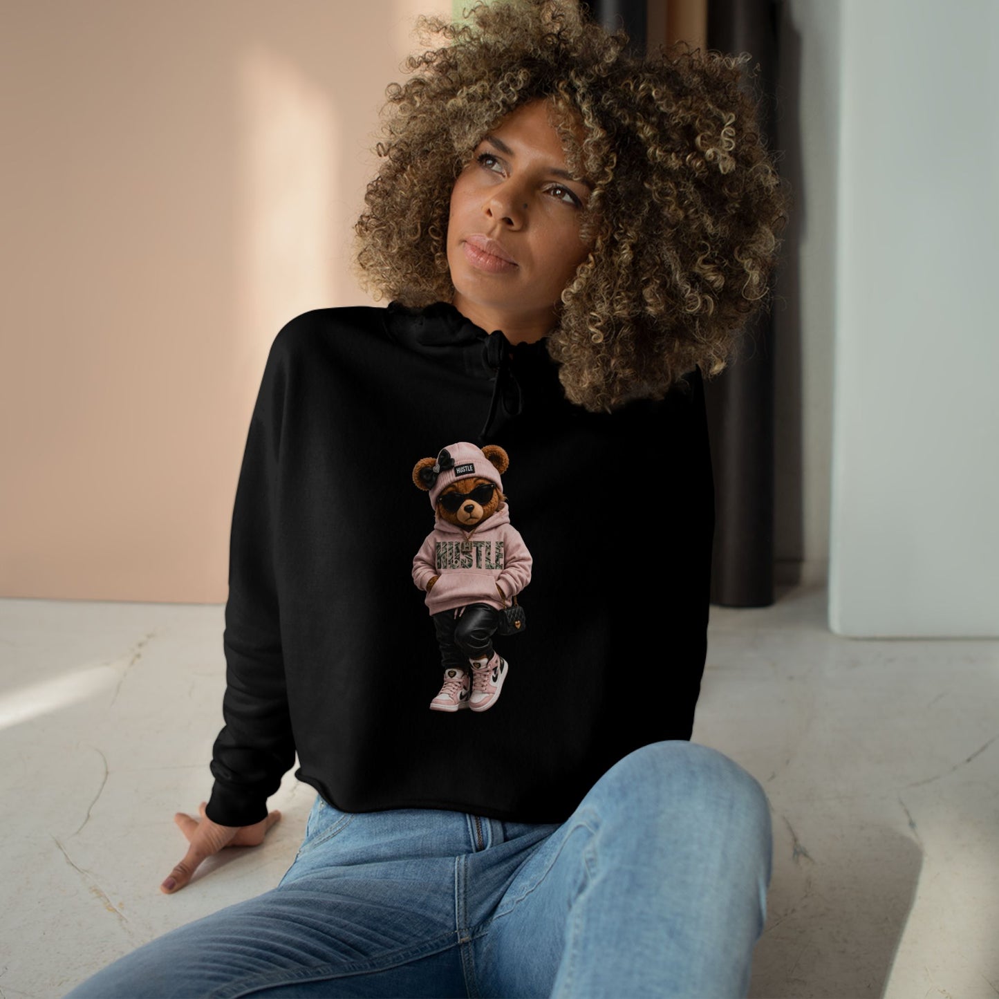 Cute Teddy Bear Crop Hoodie — Streetwear Teddy Graphic Crop Pullover